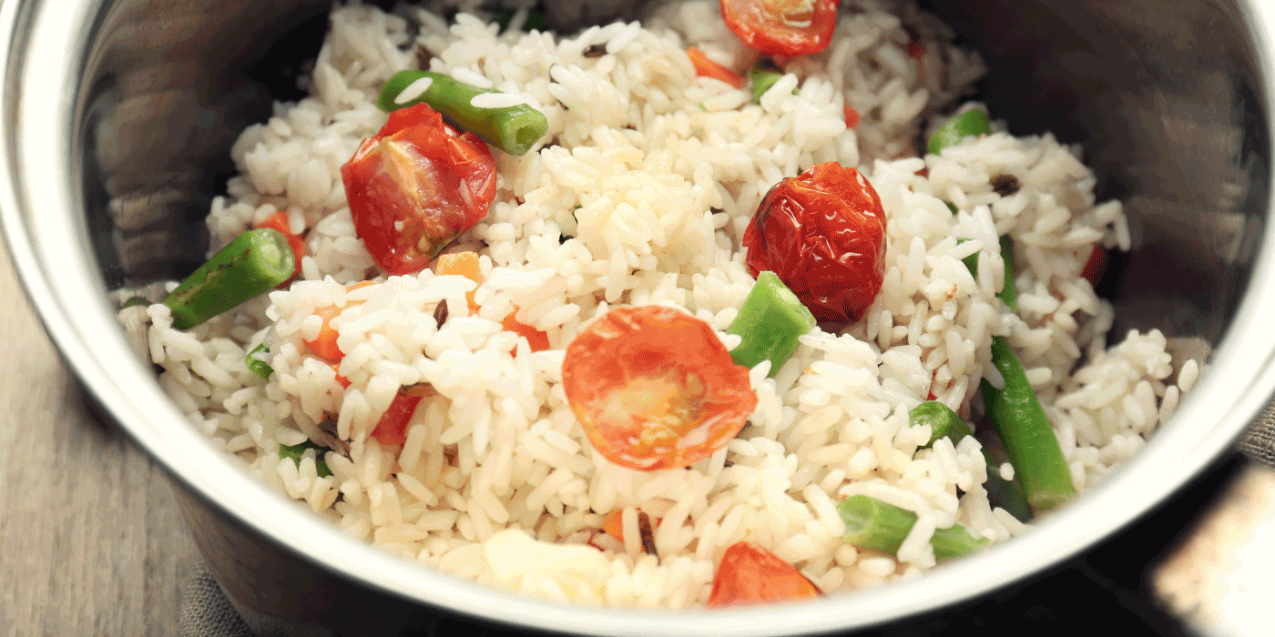 how to use pots and pans in rice cooking