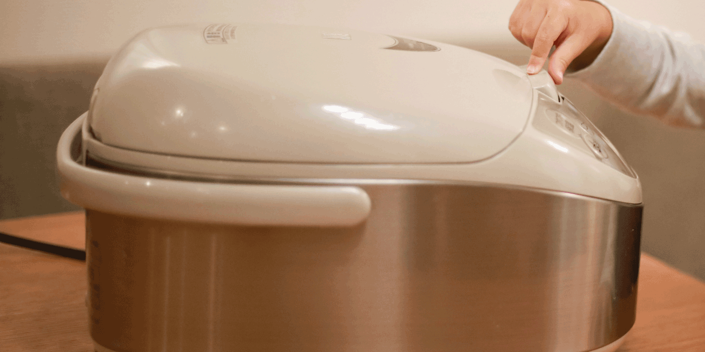 How Do Fuzzy Logic Rice Cookers Adjust Their Cooking Based On Different