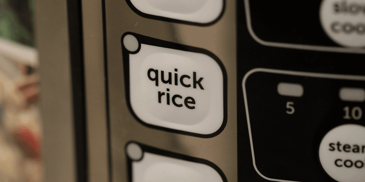 how long can rice stay in rice cooker