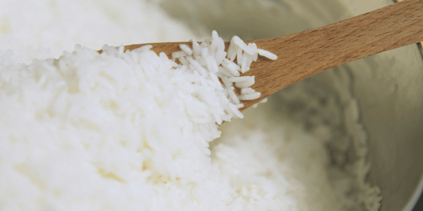 how to avoid lump formation while boiling rice