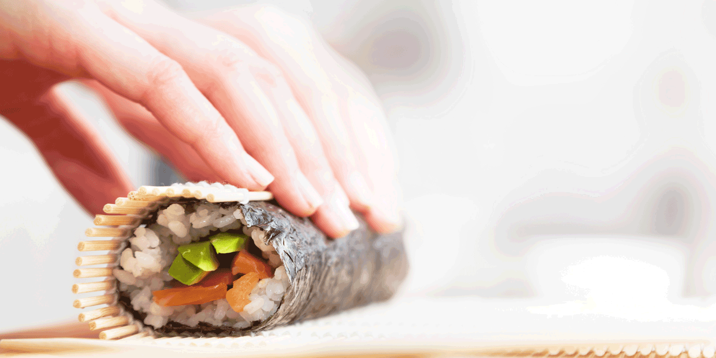 sushi maker