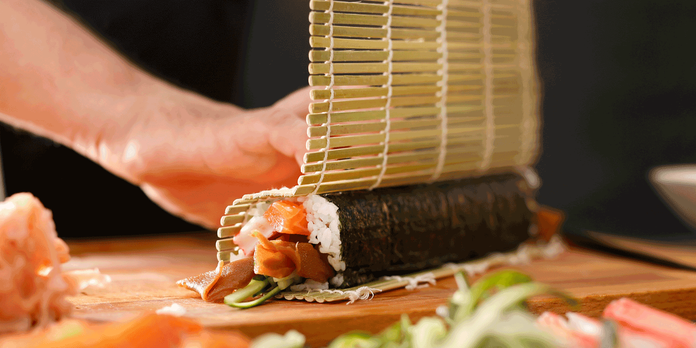tupperware sushi maker